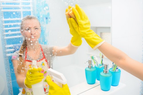 Local end of tenancy cleaning service preparation in Ilford