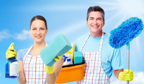 Regular window cleaning service for Ilford homes and businesses